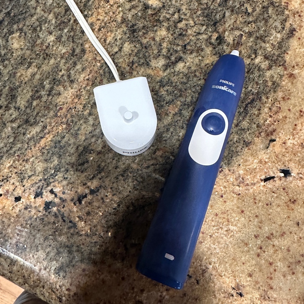 Sonic toothbrush